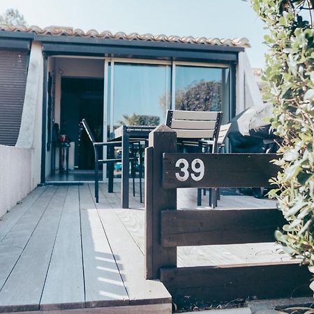 Village Naturiste Villa 2/4 Pers Avec Terrasse แอกด์ ภายนอก รูปภาพ